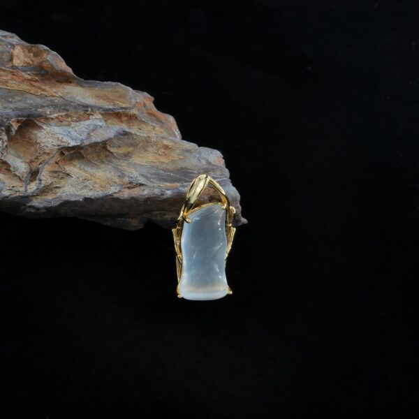 Vanying Stone Bamboo-Joint Jadeite Pendant